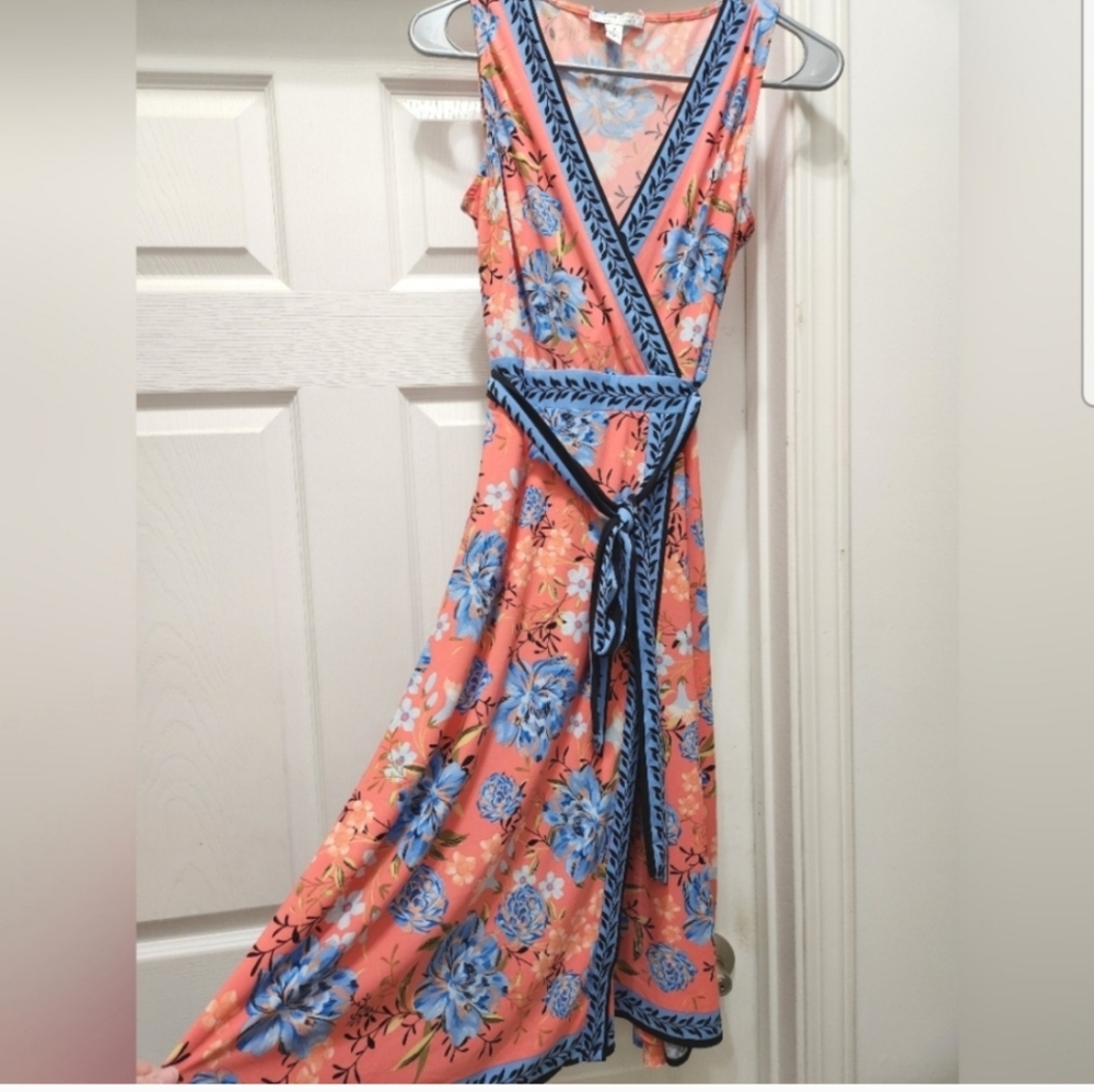 London Style Collection Faux Wrap Dress, Size 4, Like New!